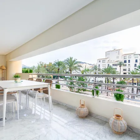 아파트 Banus - Playas Del Duque Luxury 마르베야