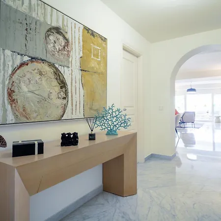 Banus - Playas Del Duque Luxury * 마르베야