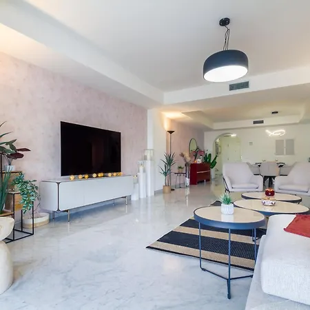 Banus - Playas Del Duque Luxury 아파트 *